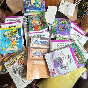 Abeka Homeschool Curriculum Parent kit plus kids readers and others 4th grade